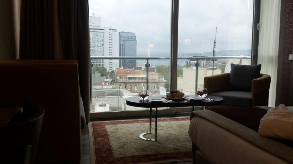 taksim gonen (8).jpg